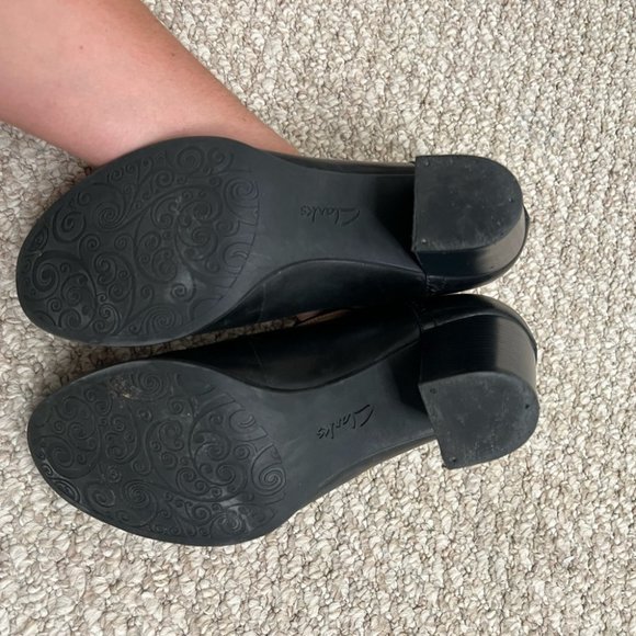 Clarks black heels strappy Mary Jane size 9 - Picture 9 of 10